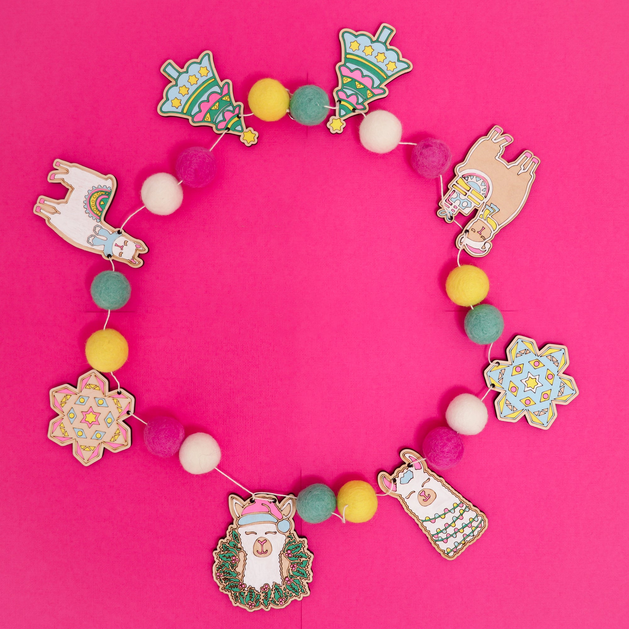 Fa La La Your Way to the Cutest Holiday Garland - Llama DIY Garland